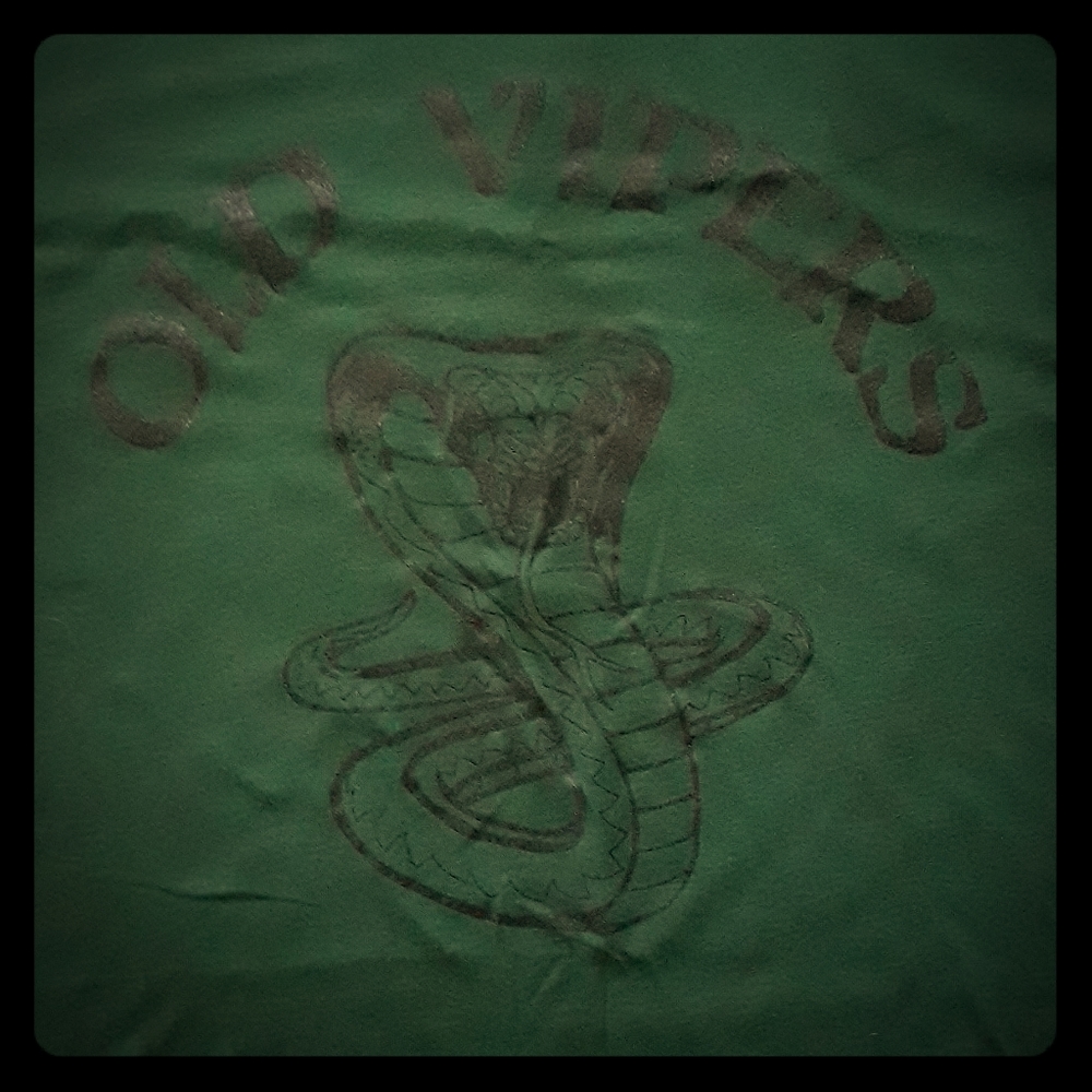 Vintage super soft tee OLD VIPERS punk retro RAD